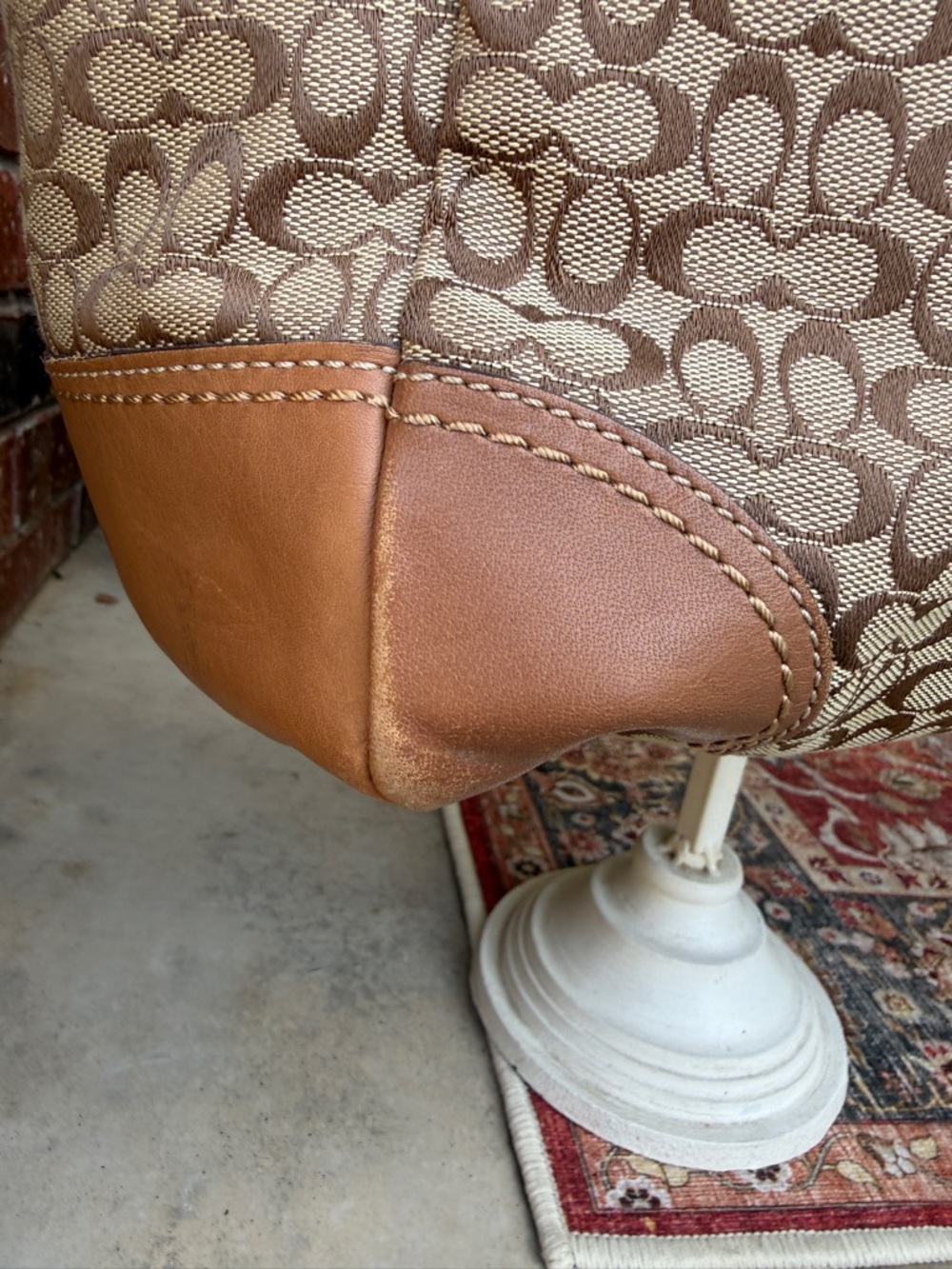 Coach Signature of Print Tote Bag in Tan and Brown - Picture 4 of 13